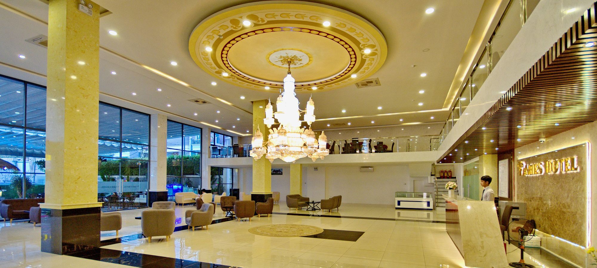 Aries Hotel Nha Trang Exterior foto